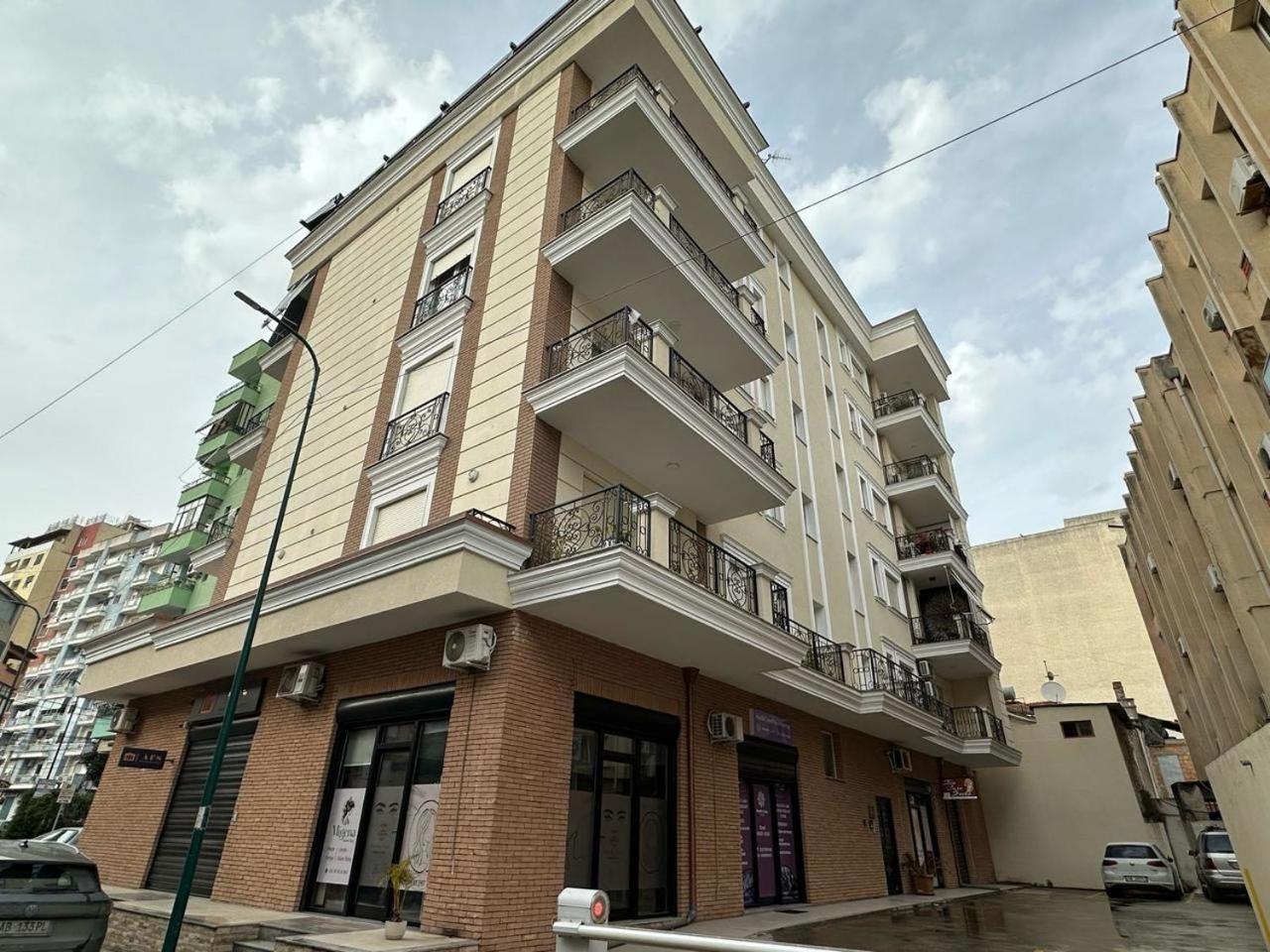 Piazza Place Durrës